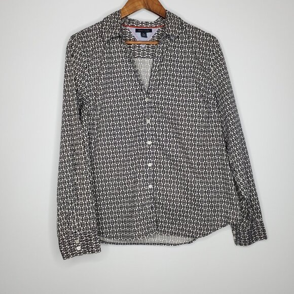 Tommy Hilfiger Womens Blue All Over Logo Print Button Up Blouse Size XL Preppy - Picture 1 of 8